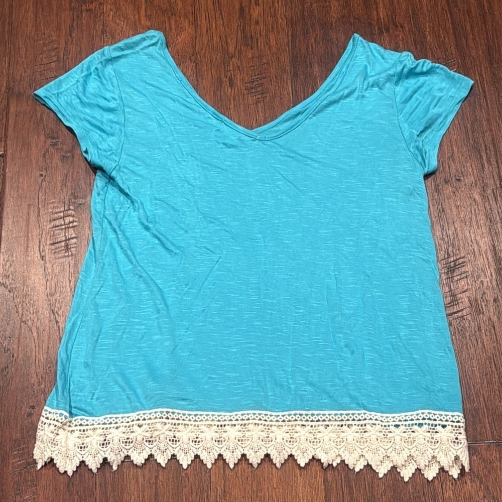 Medium Asymmetrical Blue Cap Sleeve Tee - Picture 3 of 9